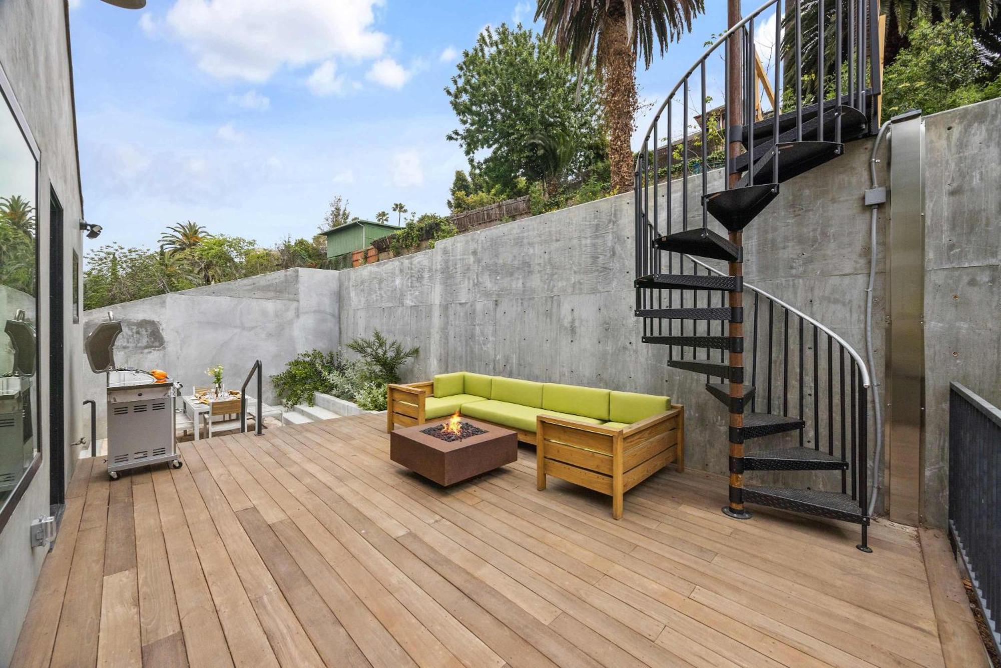 New Listing Hillside By Colby & Conrad *
